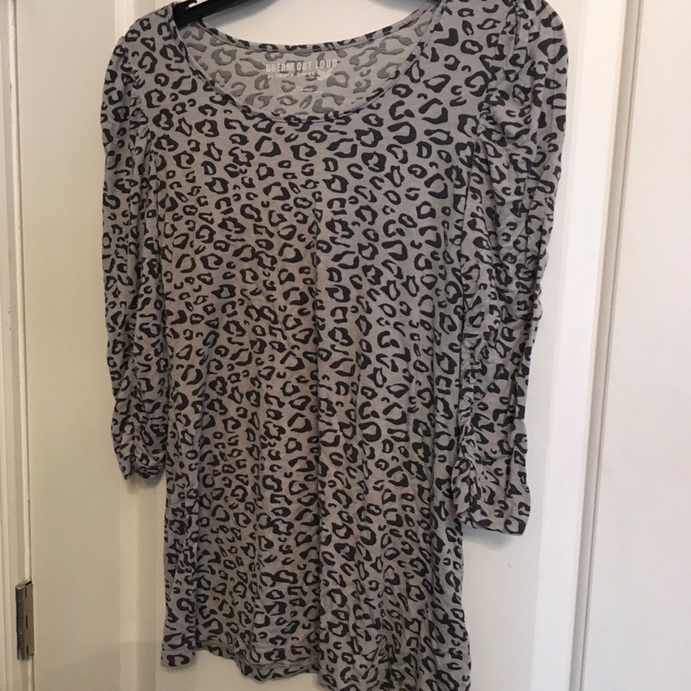 Gray Leopard Print Long Sleeve Top, Selena Gomez xl